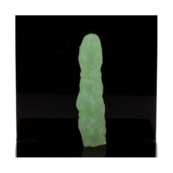 Pierres et Minéraux. Prehnite. 177.0 ct. Diamonkara, Kayes, Mali.