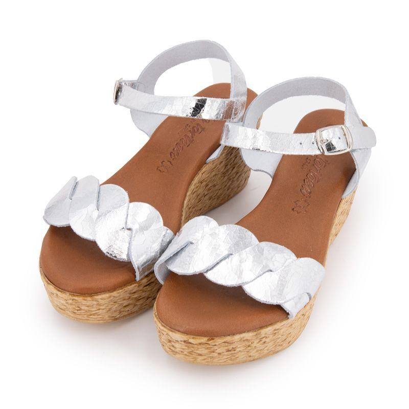 Женские сандалии из потрескавшейся серебристой кожи на веревочной подошве CARLA TORTOSA