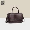 Сумка зимняя женская высококлассная плетеная сумка нишевая универсальная трендовая сумочка на плечо сумка-мессенджер