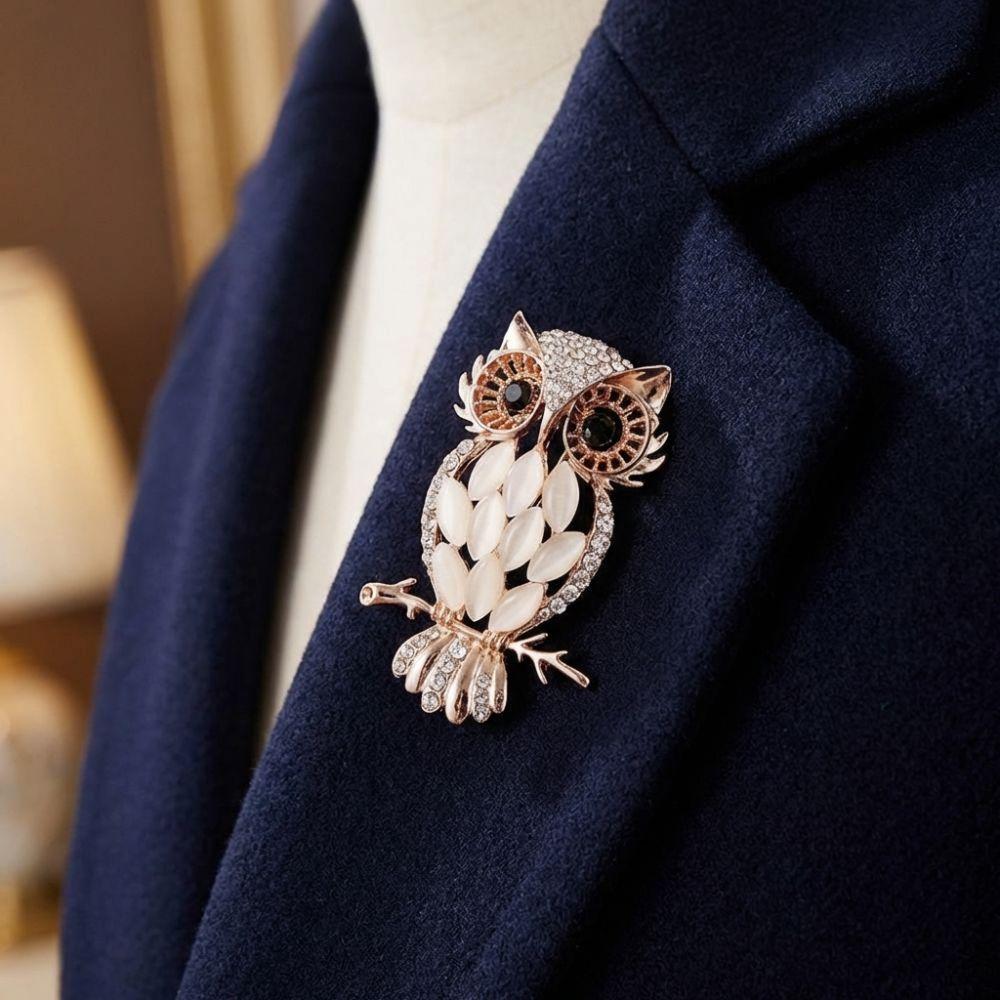 Sparkling Rhinestone Owl Brooches Luxury Lapel Pins Elegant Animal Brooches Office