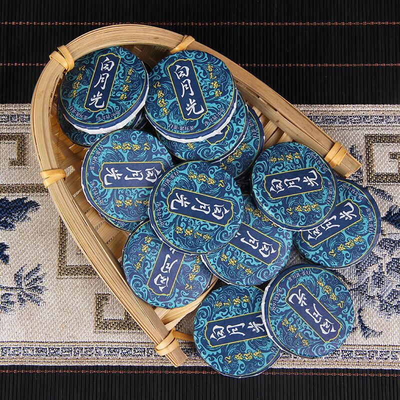 Чай из белого пиона «Лунный свет Юньнань» с небольшим медовым ароматом «Туоча»