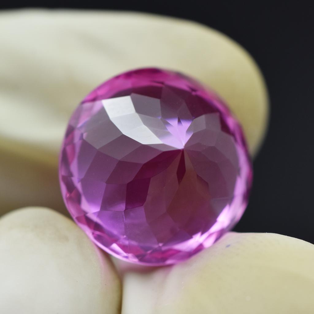 Natural Pink Sapphire Loose Gemstone 16.50 ct Round Cut September Birthstone for Gem Collections