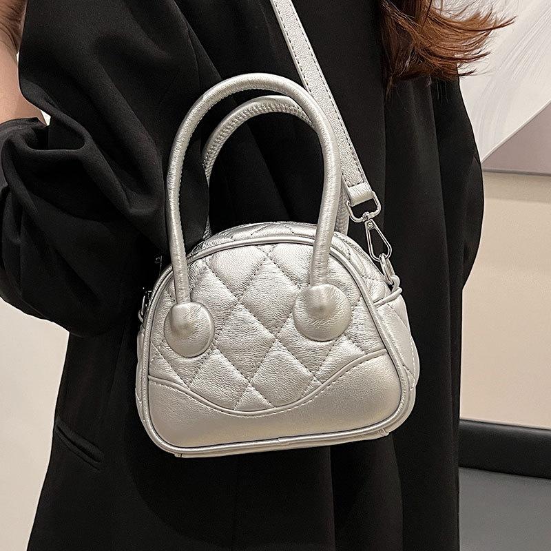 Стильная простота и высокое чувство алмазная портативная сумка Boston нишевая повседневная темпераментная универсальная однотонная сумка-мессенджер