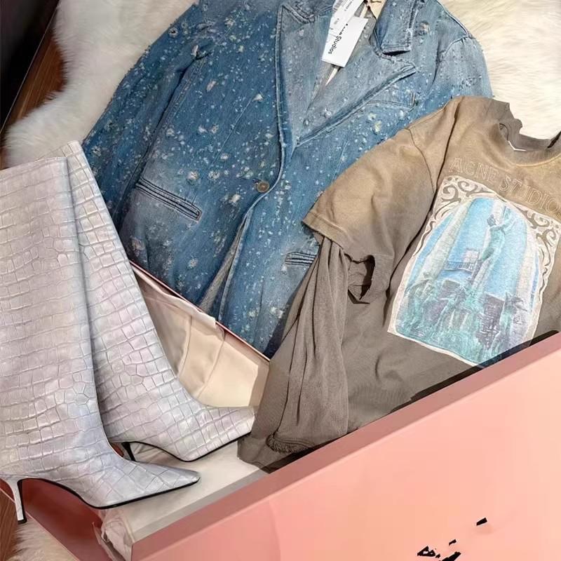 2025 новые Mona с квадратным носком, на высоком каблуке, белые рыцарские сапоги, с тиснением под крокодила, высокие, до колена, европейские и американские, но сапоги до колена