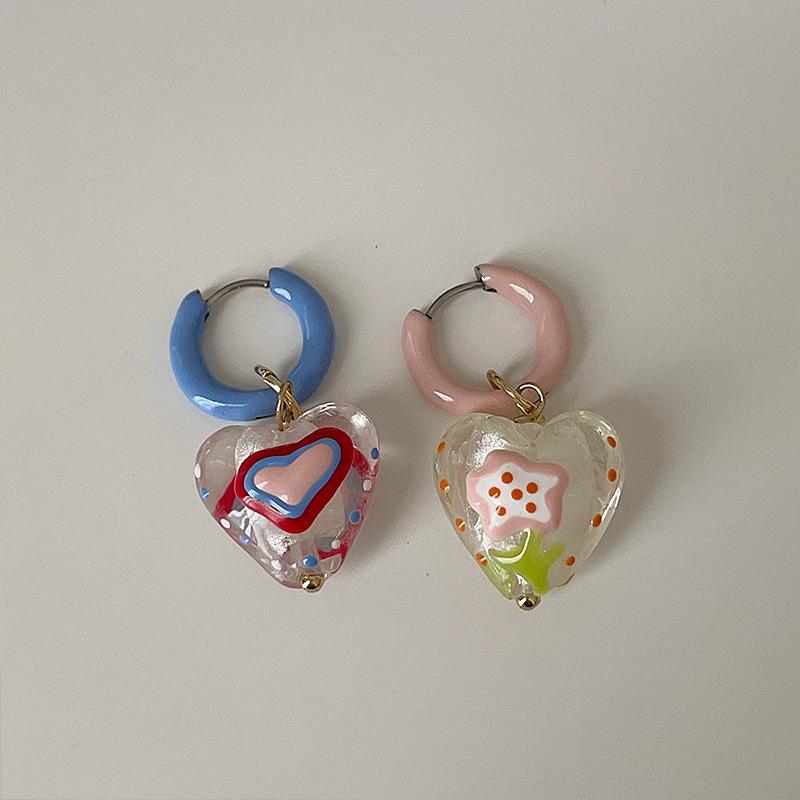 Серьги-кольца Minar Sweet Candy Color с эмалью и прозрачной цветной глазурью, асимметричное сердце, для женщин, statement, для вечеринки, повседневные украшения