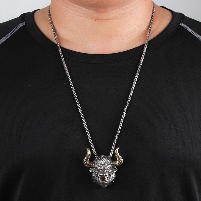 Bull Head Pendant Men's Necklace Retro Domineering Personality Hip-hop Bull Demon King Bull Aura Soaring Pendant Necklace