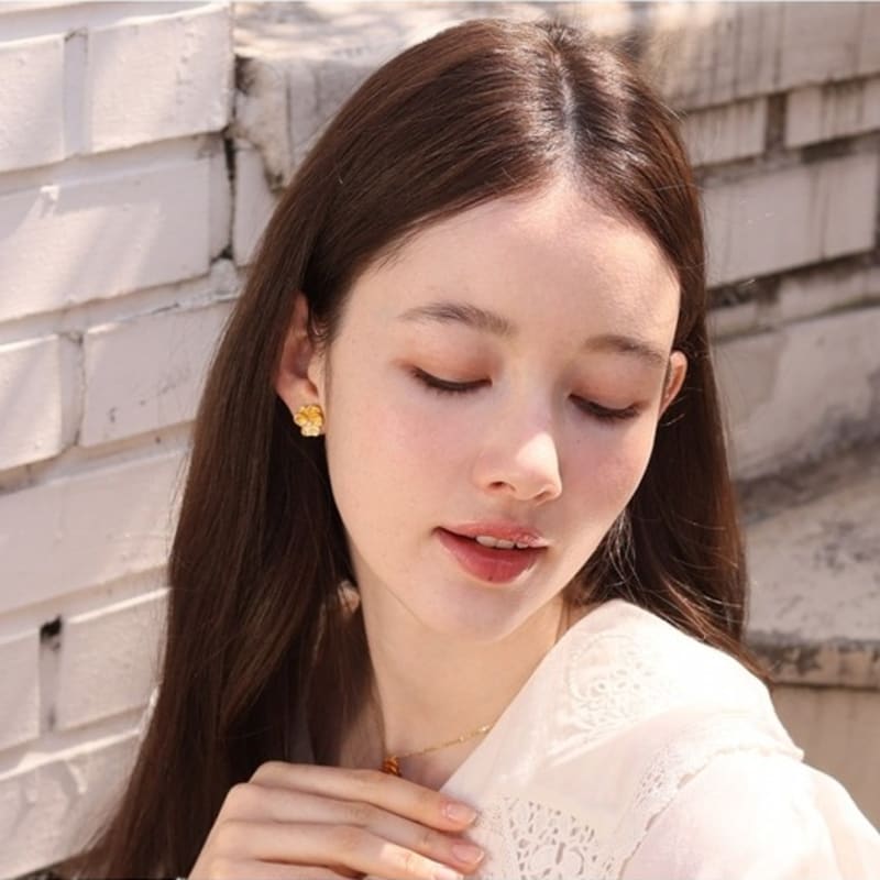 Dana Burton Unique Orchid Mini Earrings