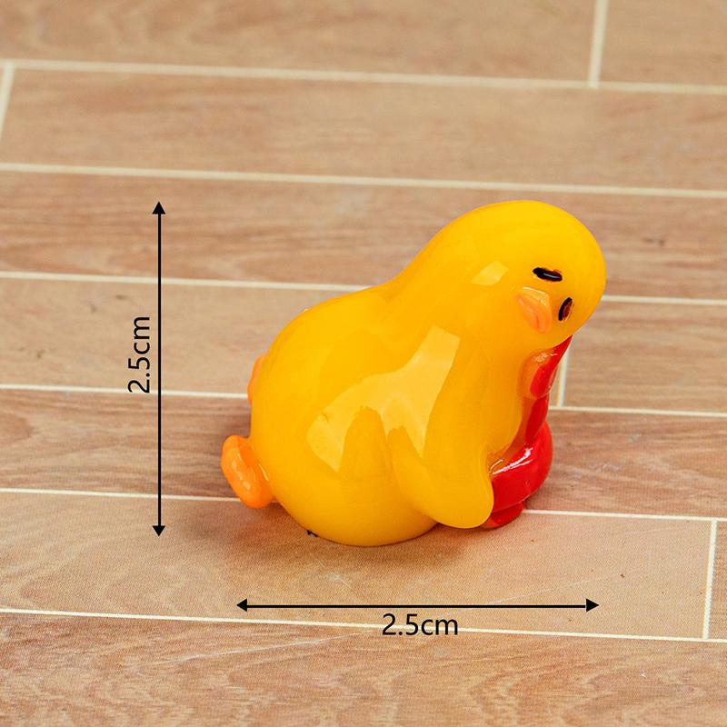 Мультяшная новинка, фигурка утки, милая статуэтка утки, кавайное мини-украшение в виде животного, креативное украшение для дома своими руками, аксессуары, подарки