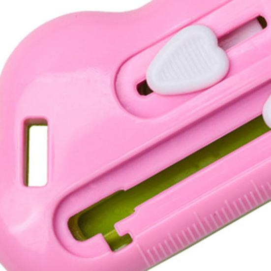 Магнитная направляющая для шва 3 в 1 Многофункциональная направляющая для шитья со шкалой, нитевдеватель для иглы, распарыватель швов, направляющая для шва, подгибатель для швейной машины