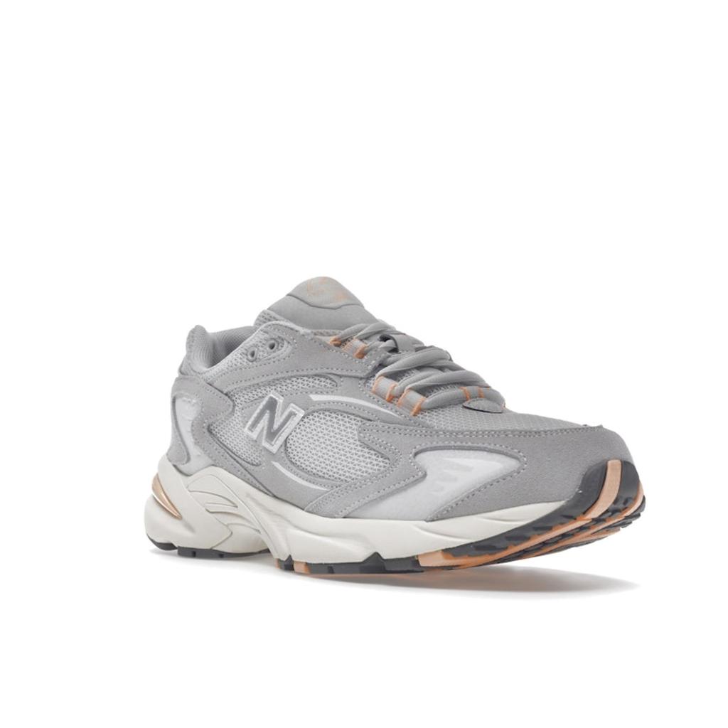 New Balance Кроссовки унисекс 725 Arctic Fox Серые ML725I