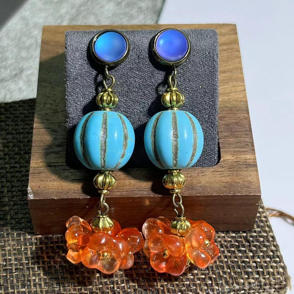 Vintage European & American Style Blue-Green Turquoise Necklace: Exaggerated Glass Women's Clavicle Chain Jewelry