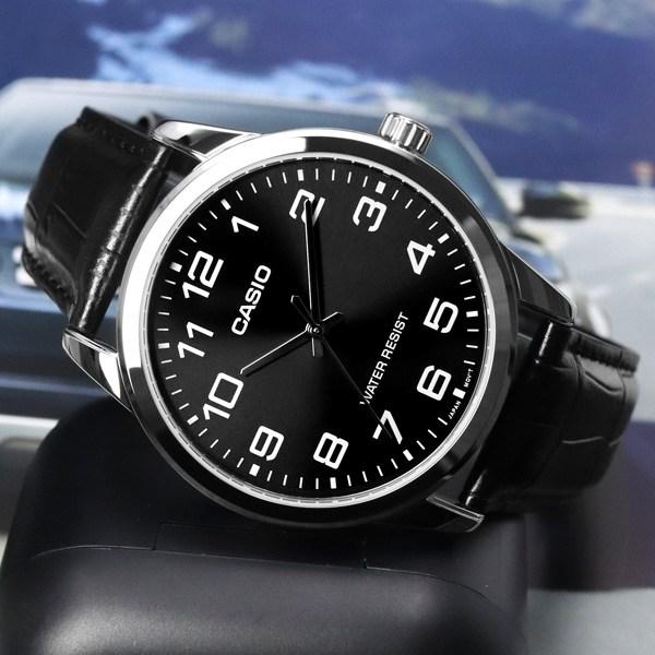Casio Простые в использовании повседневные тонкие простые часы для мужчин и женщин для пар