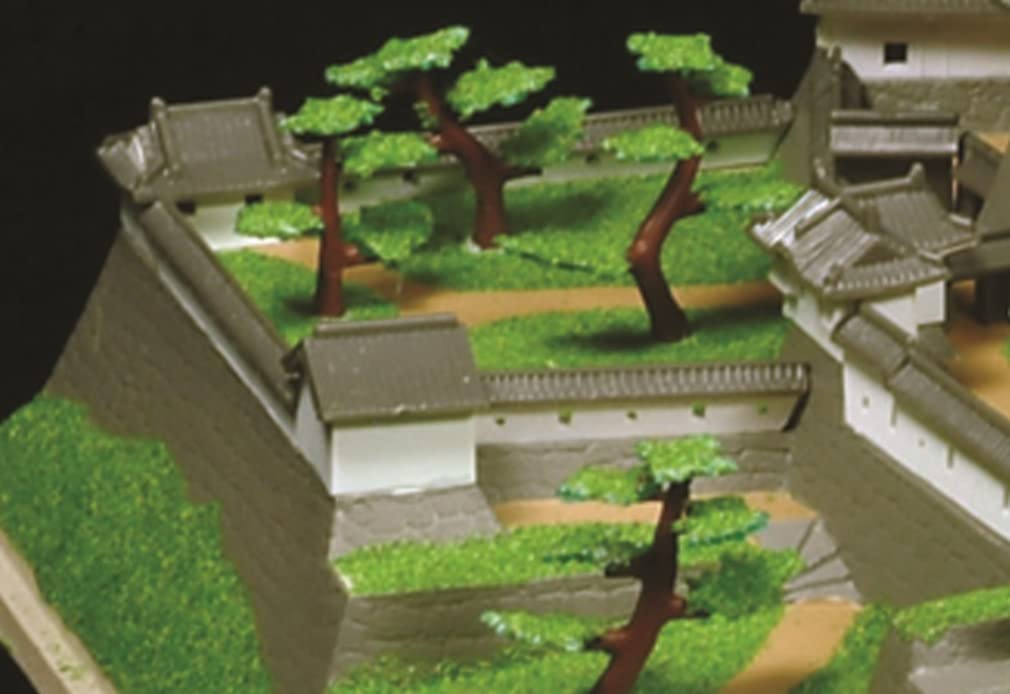 Doyusha 1/500 Japan's Famous Castles Standard Himeji Castle Plastic Model S-21 Molded Color