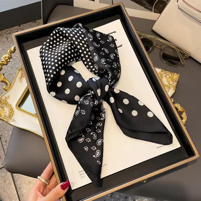 70*70cm Printed Square Scarf Women Kerchief Hairband Neckerchief Head Hijab Lady Headband Foulard Bag Ribbon