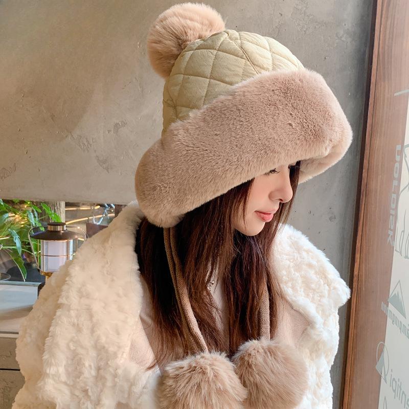 Шапка Lei Feng, женская модная универсальная милая защитная шапка с комком шерсти, морозостойкая утолщенная пуховая шапка, пуловер, шапка Tide