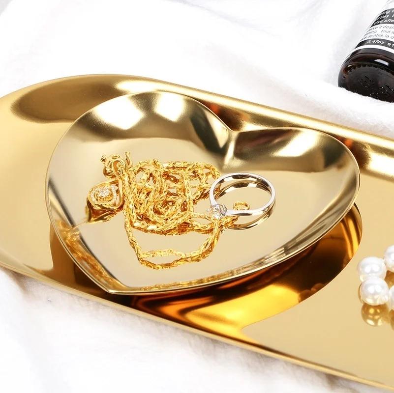Heart Shaped Jewelry Serving Plate Metal Tray Storage Decoration Ornaments Arrange Fruit Tea Tray Home Decoration