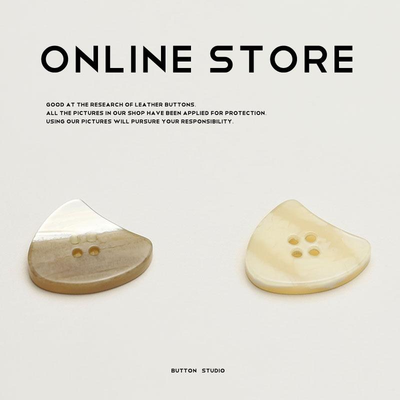 Четыре глаза и полукруглые полимерные пуговицы Женские пуговицы для шерстяного пальто Двусторонние пуговицы для шерстяного пальто