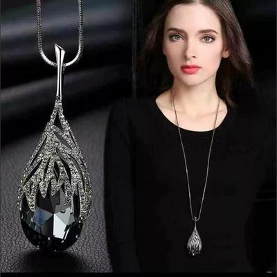 Элегантная трансграничная цепочка для свитера: Роскошное женское длинное ожерелье - Универсальный, шикарный осенне-зимний аксессуар