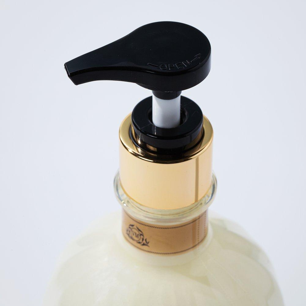 VEILMENT Parfum de Poe Гель для душа Белая роза 600мл