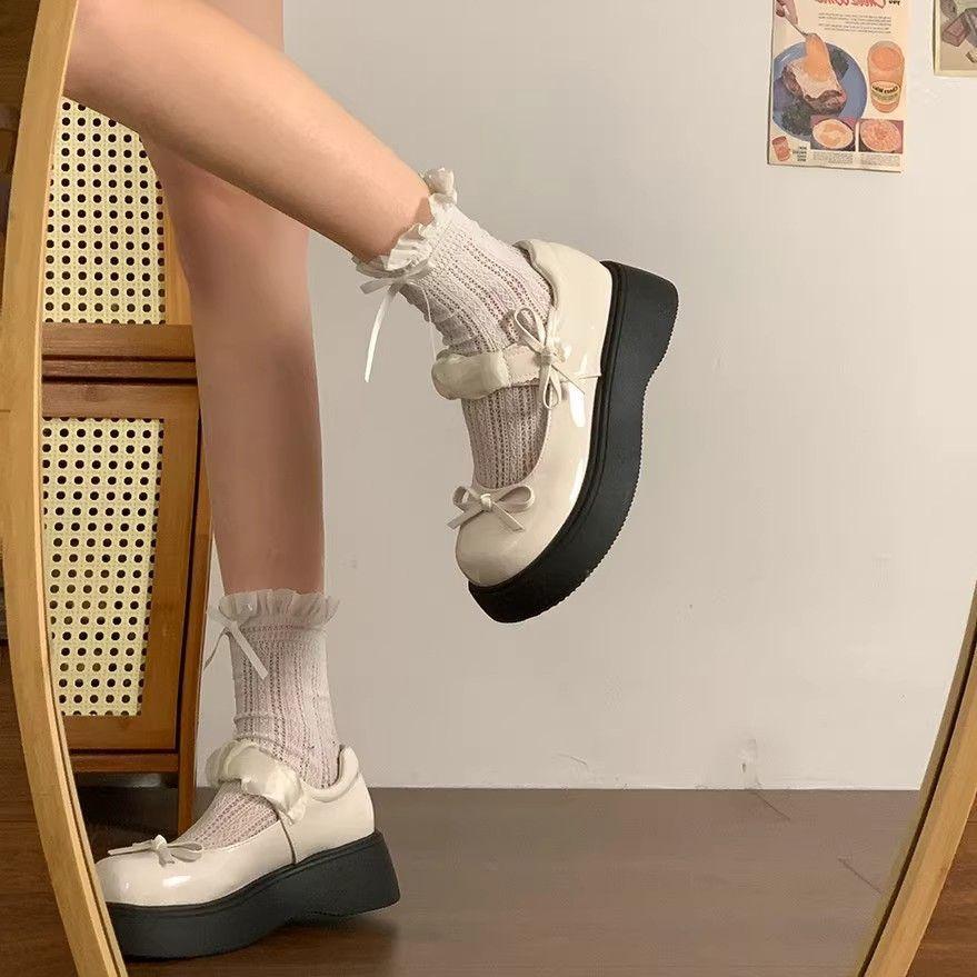 Модные повседневные туфли Мэри Джейн в студенческом стиле с неглубоким вырезом, женские, весна-лето 2025, новая платформа, бант, маленькие кожаные туфли для женщин