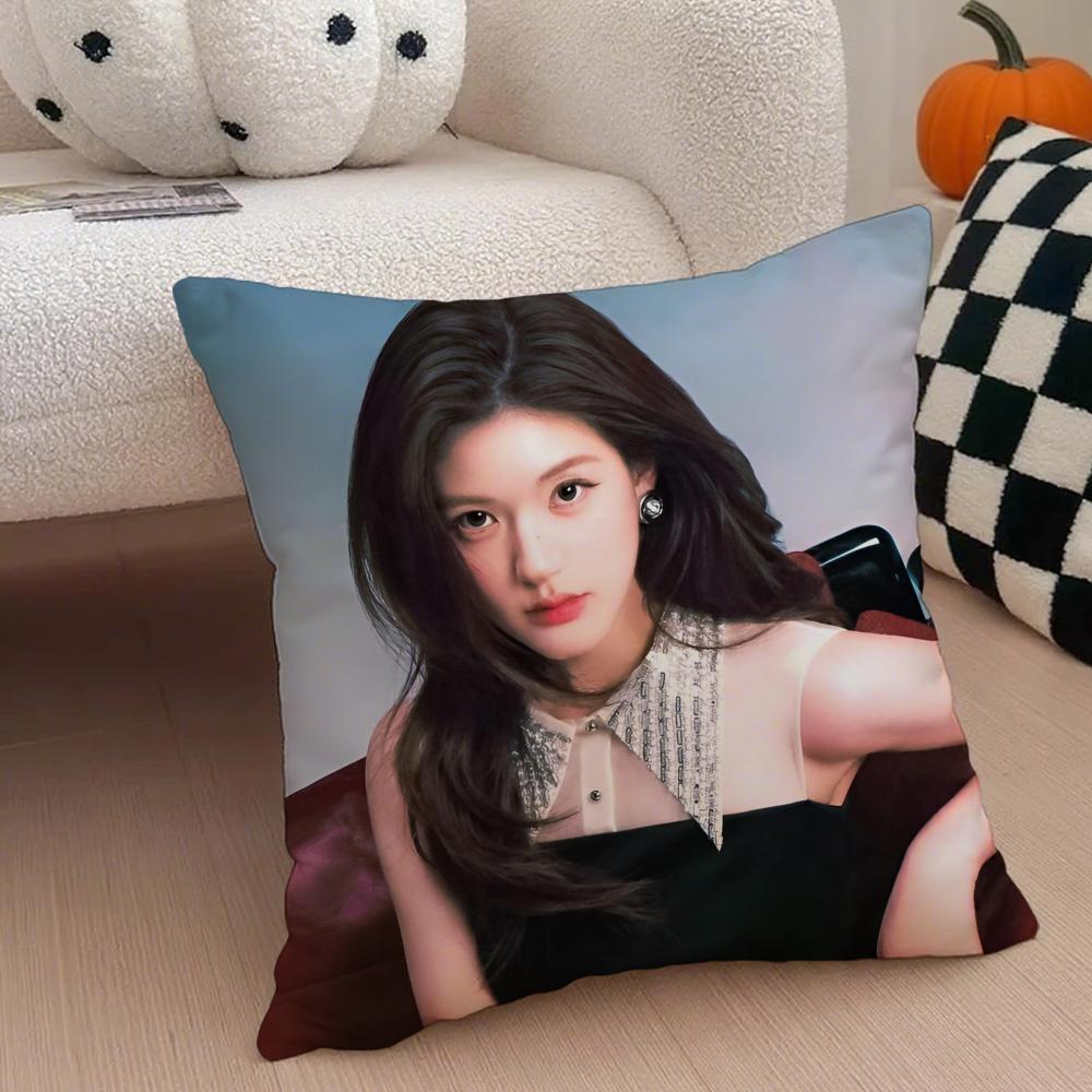 Cute Talented Chinese Beautiful Actress RRosy Cushion Cover Throw Pillow Cover Hidden Button Durable Polyester Chair Cushion