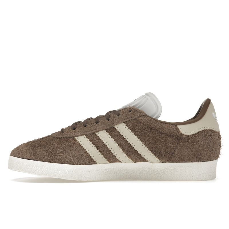Adidas Кроссовки женские Gazelle Earth Strata коричневые Wonder-White Off-White IG4392