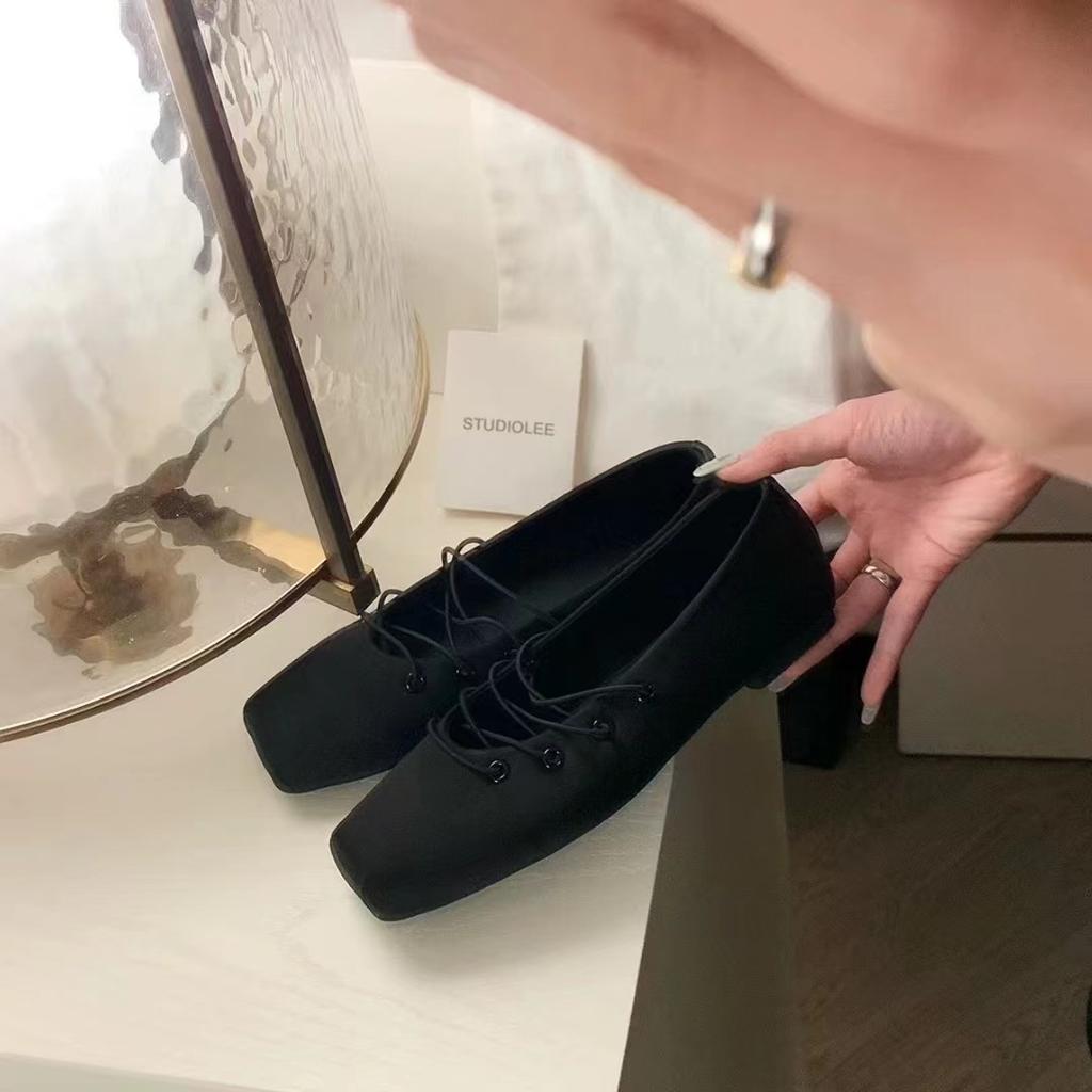 Корейская новая версия синие атласные кожаные туфли-лодочки с квадратным носком в стиле ретро, нишевые, с легким вырезом, одинарные туфли Мэри Джейн, балетки женские