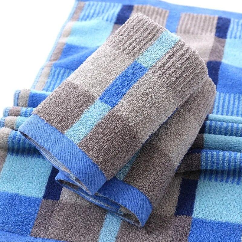 2 Pieces of Soft Shower Towels for Bathroom, Household Shower, Beach Washable Facial and Body Towels