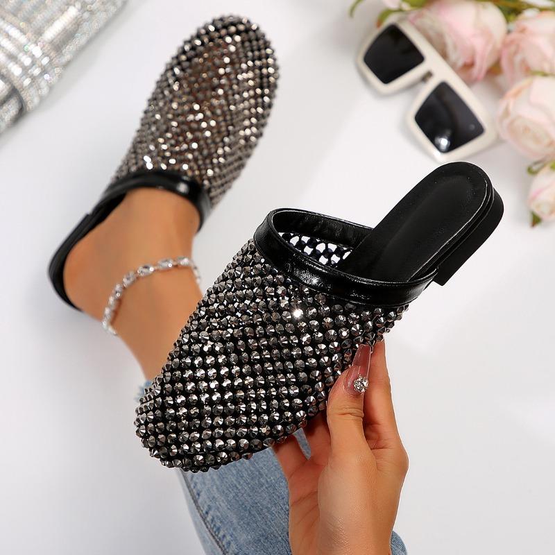 Women Slippers Summer Luxury Brand Slippers Lightweight Round Head Shoes Water Diamond Flat Sandals Slides