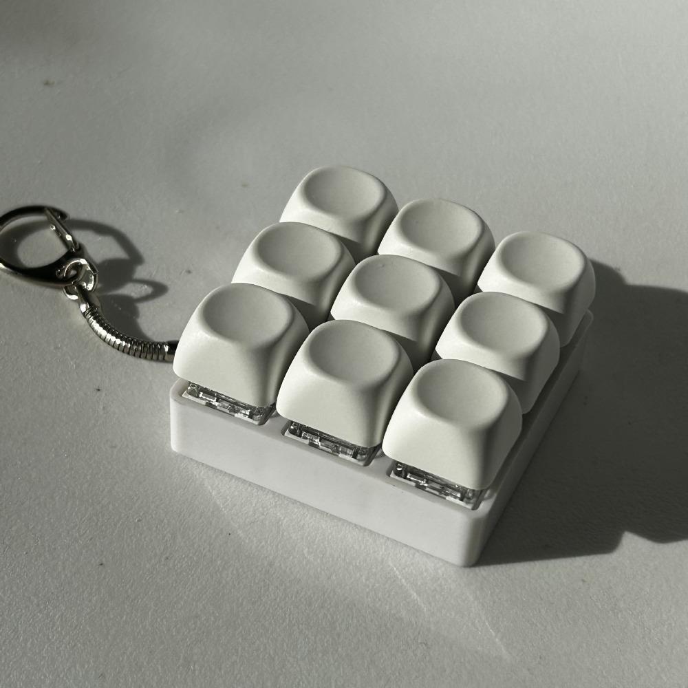 Keycap Fidget Keychain DIY Keyboard Pinch Toy New Finger Keyboard Cap  Adult