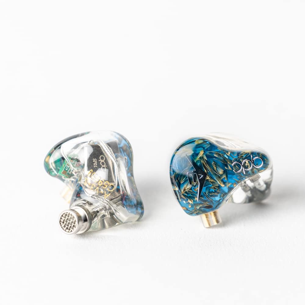 qdc Anole V3 Features two tuning switches and a plug with switchable II-S [3BA Multi-Driver Earphones] 3-in-1 3.5mm/2.5mm/4.4mm connectors.