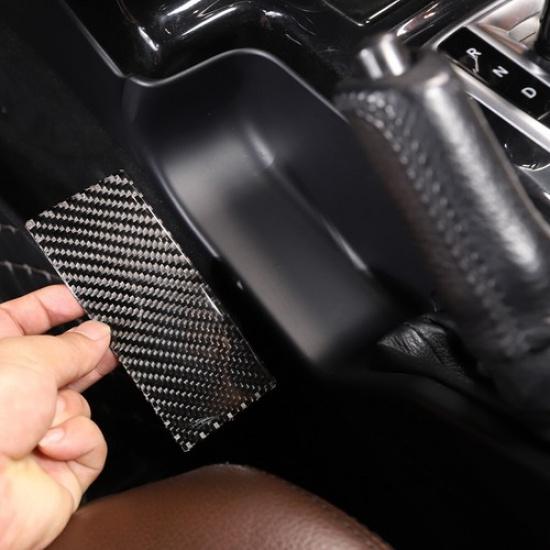 Мягкая накладка на панель основания ручного тормоза из настоящего углеродного волокна для Mercedes-Benz G-Class 2013-2018