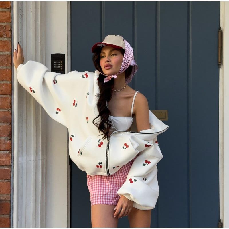 Женская модная белая толстовка с капюшоном с принтом вишни 2025 года, весна, женская свободная уличная толстовка с длинным рукавом и капюшоном на молнии