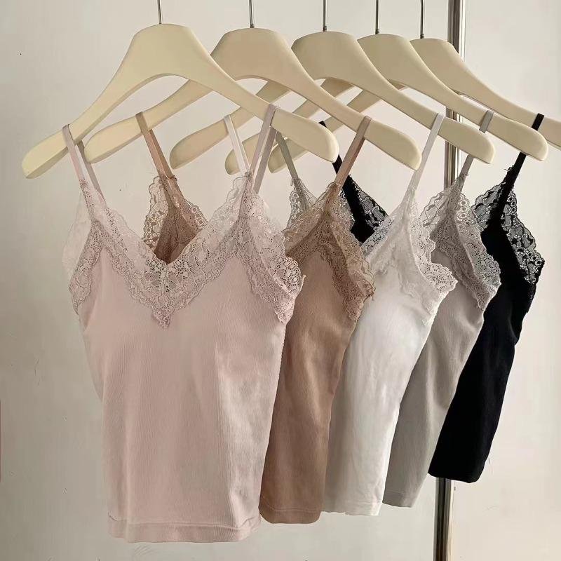 Бесшовный топ с кружевной отделкой и встроенным бюстгальтером, облегающий летний стиль