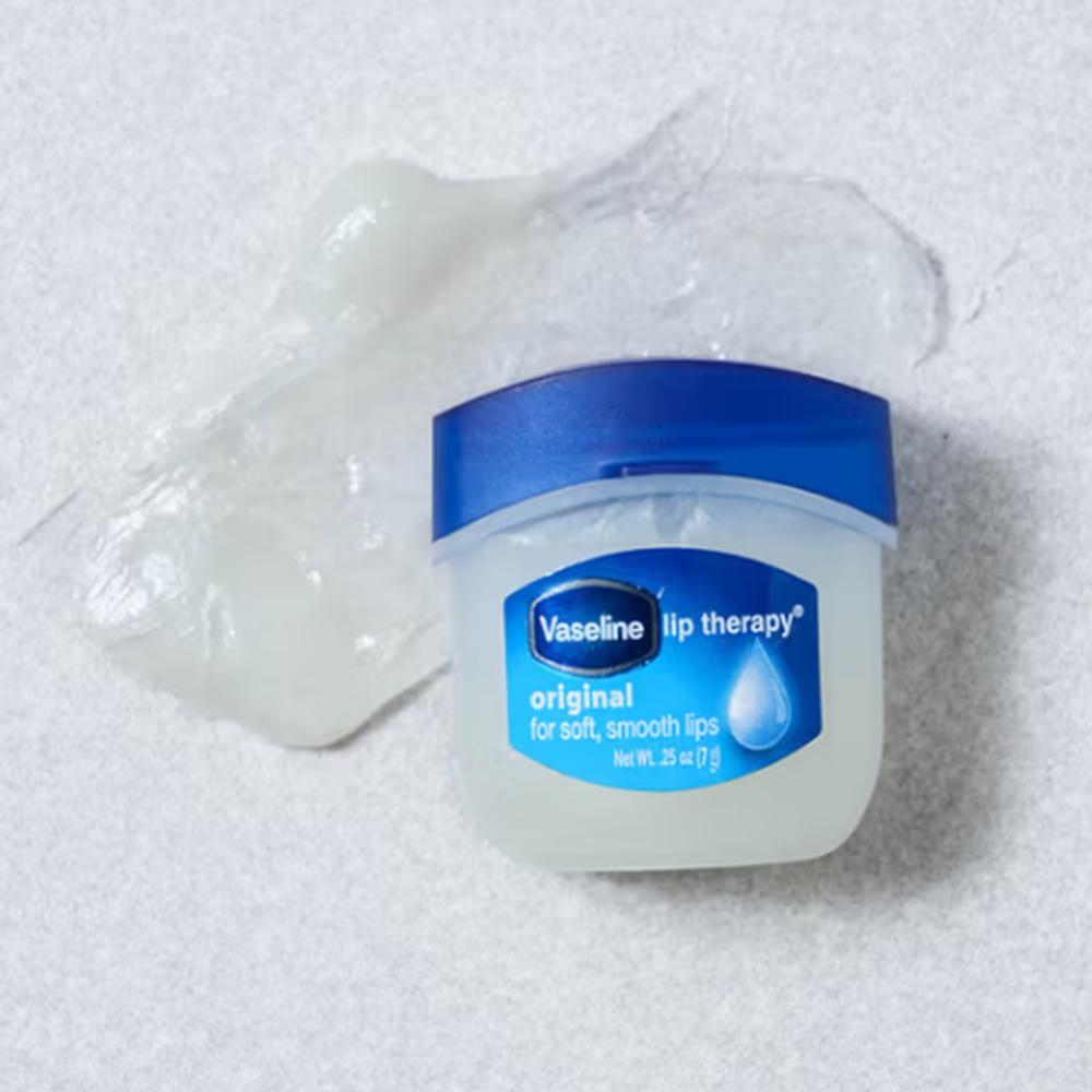 Vaseline Терапия для губ 7 г