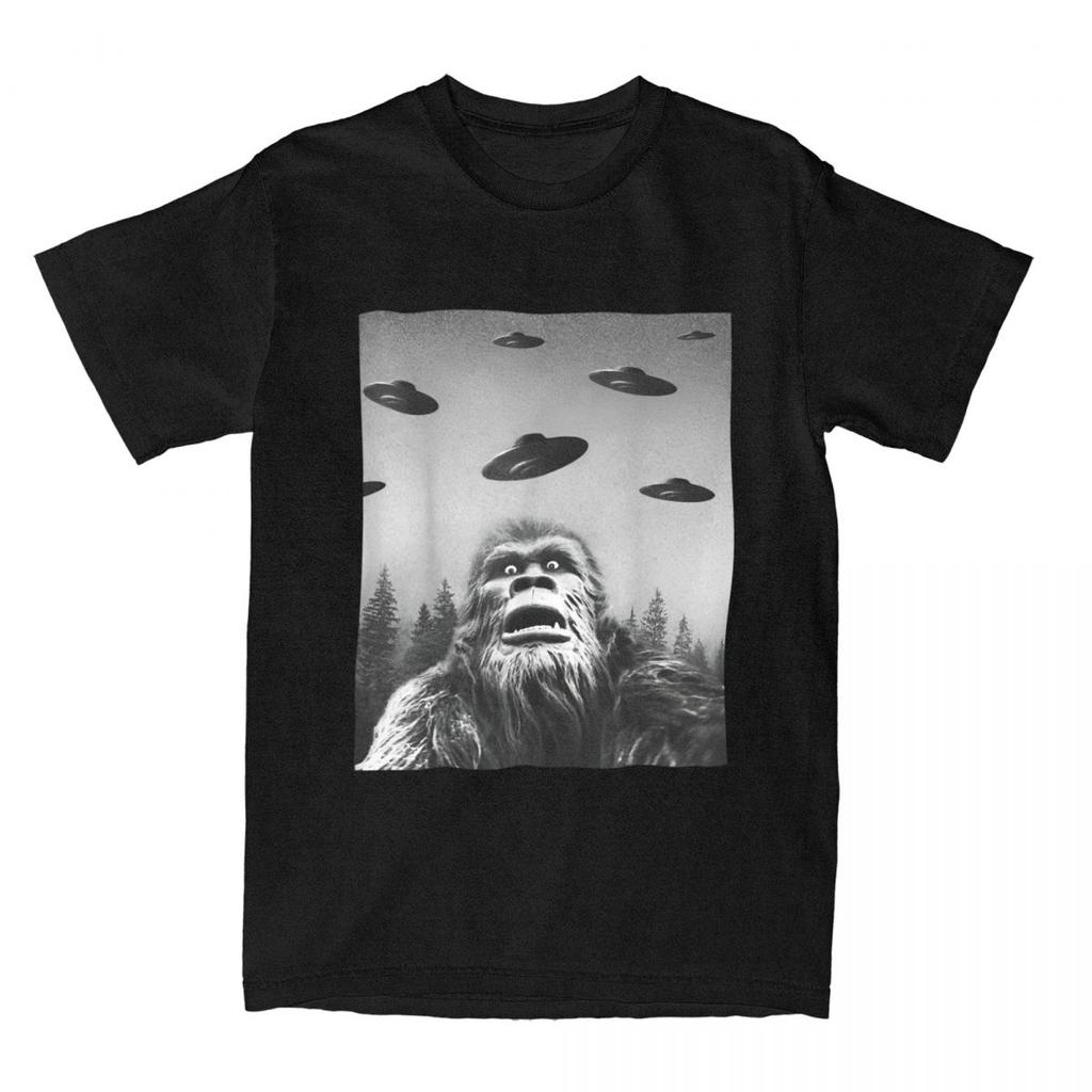 Funny Graphic Bigfoot Sasquatch Alien UFO T Shirts for Unisex Cotton Vintage TShirt Bigfoot Selfie Spaceships Tees Tops Printing
