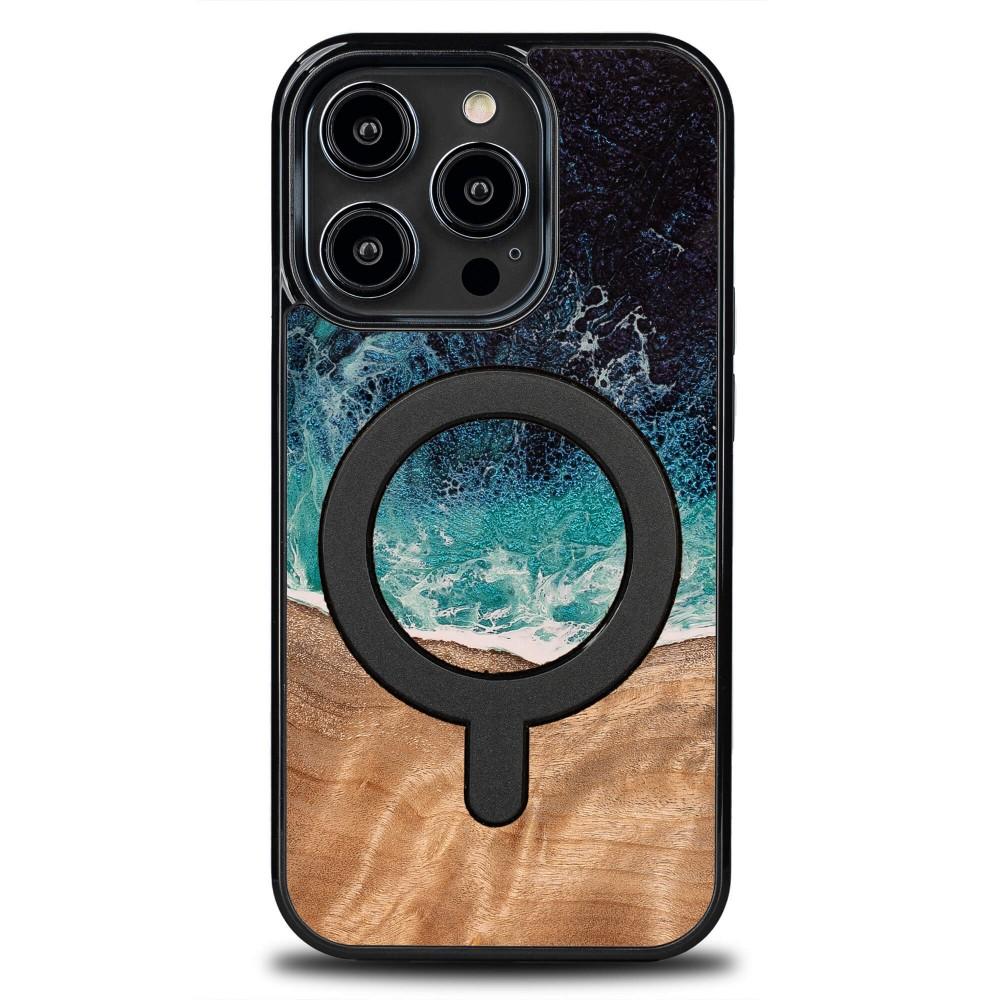 Bewood Unique case for iPhone 15 Pro - Dream Island with MagSafe