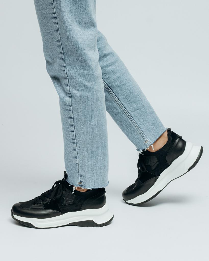 Кроссовки Bestina 1604 36 черные кожа текстиль