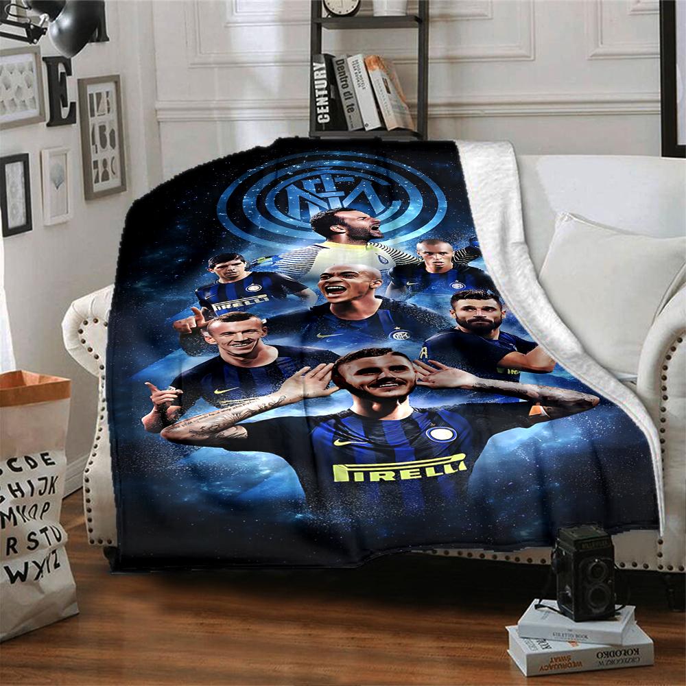 Inter Milan Fan Artwork Blankets Flannel Printed Breathable Warm Throw Blanket for Home Office Bedspreads 0708a100