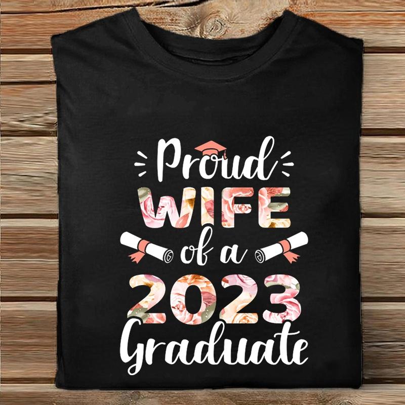 ZIMOXUAN Гордая жена выпускника 2023 года. Забавные футболки «Гордая жена».