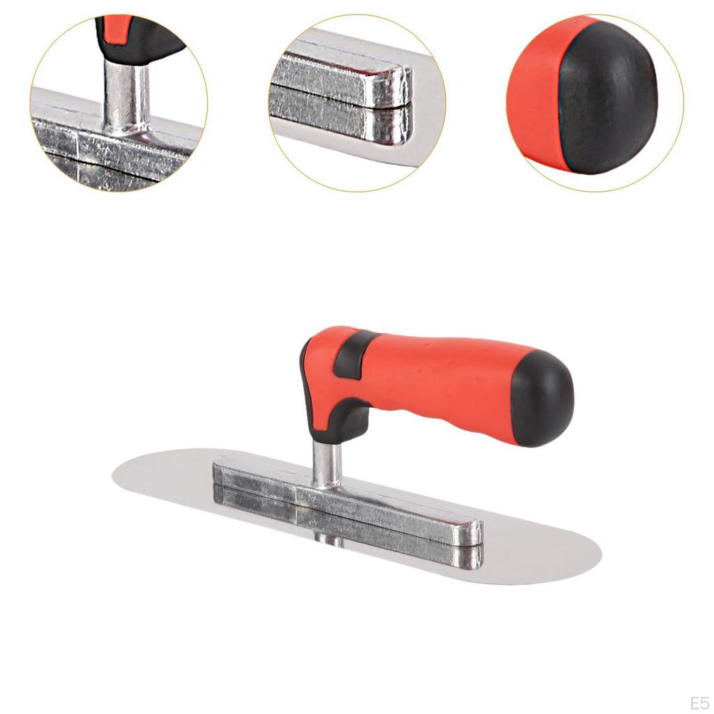 Цементный шпатель, предназначенный для затирки и работ по бетонной поверхности