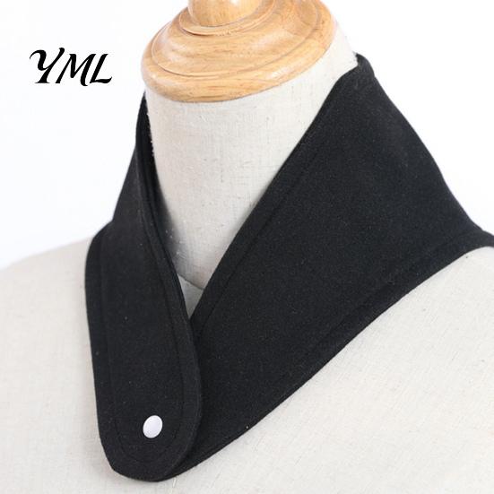 Adjustable Snap Neck Warmer Thermal for Winter Cold Weather, Silk Velvet Wrap, Fleece Lined Gaiter with Hidden Fastening Women, Soft Windproof