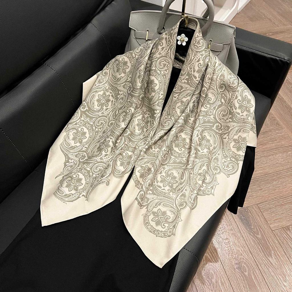 Color block silk scarf Korean version printing color matching scarf twill silk large square scarf 91x91cm shawl sunscreen travel headscarf