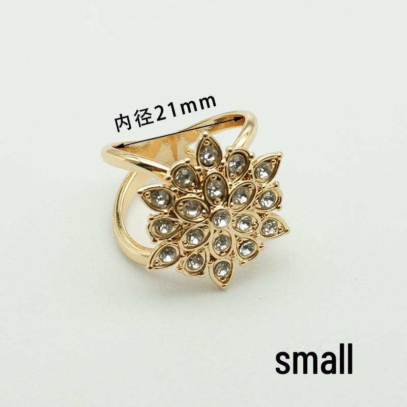 «Шарф и пряжка для пальто из жемчужного шелка — высококачественный корейский аксессуар двойного назначения»