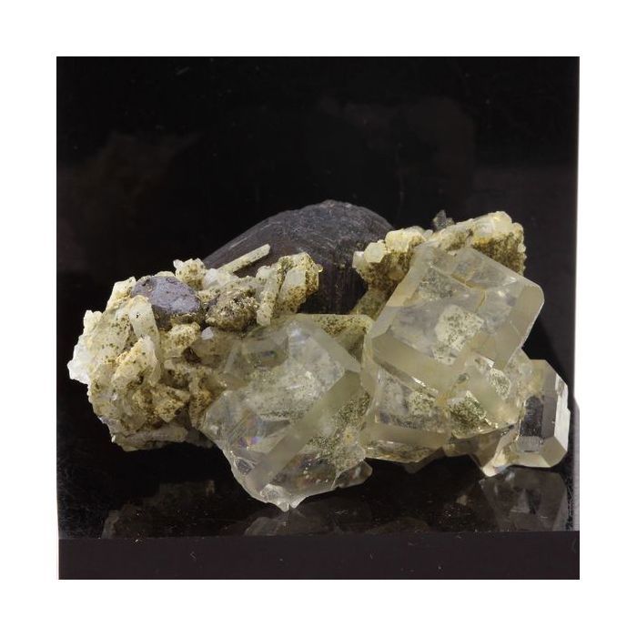 Fluorite + Sphalérite 224.0 carats