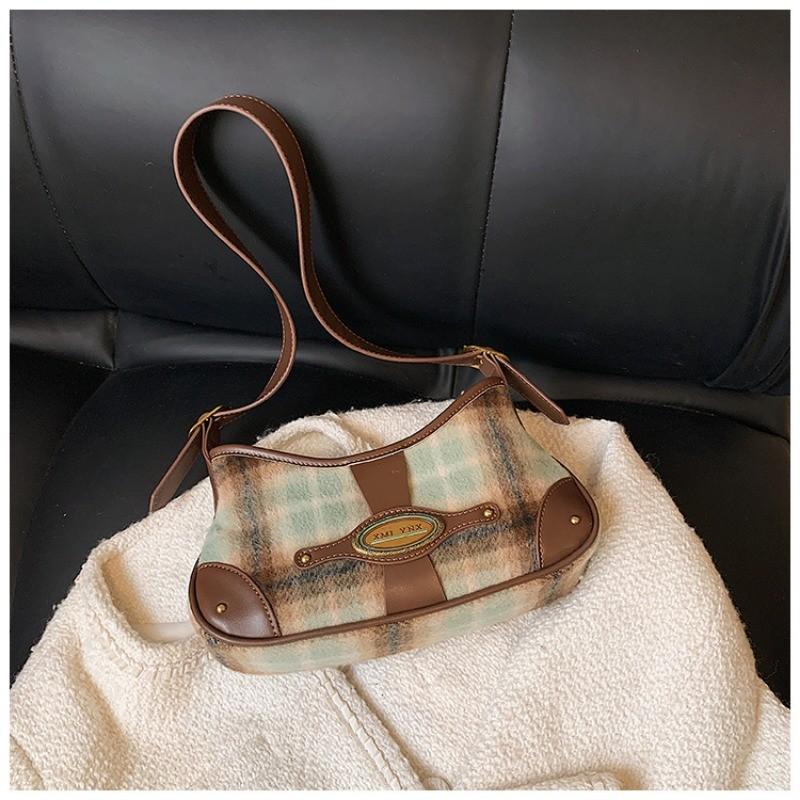 Ielgy Handbag Contrast Color Woolen Plaid Small Square Bag High-End Fashion Commuter Messenger Bag