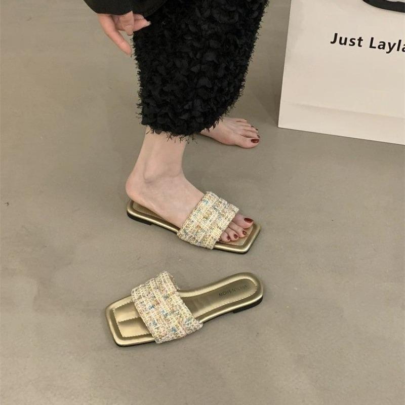 Мода 2025 Плоские шлепанцы Женские Новые Летние Квадратный носок Плетеные Пляжная обувь для отдыха на море Нескользящие Открытый носок Большой размер Женская обувь