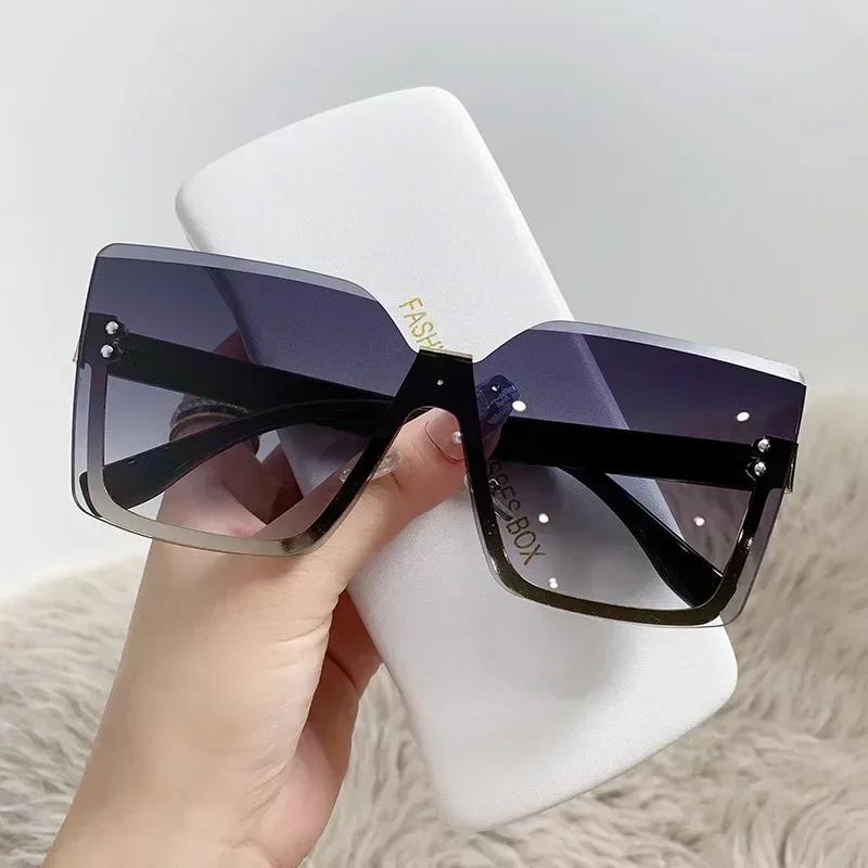 Lovely Rimless Square Sunglasses Women Men Designer Brand Sun Glasses Female Male Casual Gradient Mirror