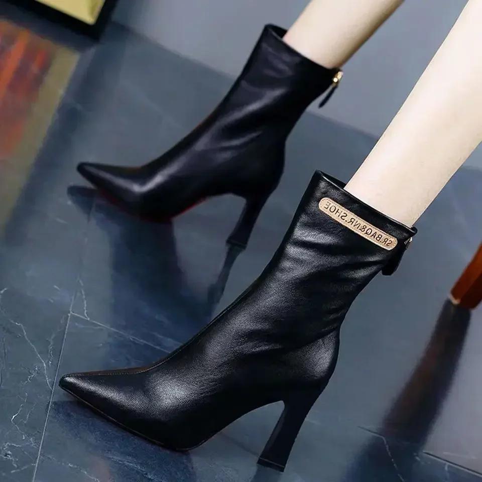 Winter 2024 New In Fashion Ladies Mid Calf Shoes Comfortable and Elegant Spring Y2k Large Size Warm Sale Women's Half High Boots