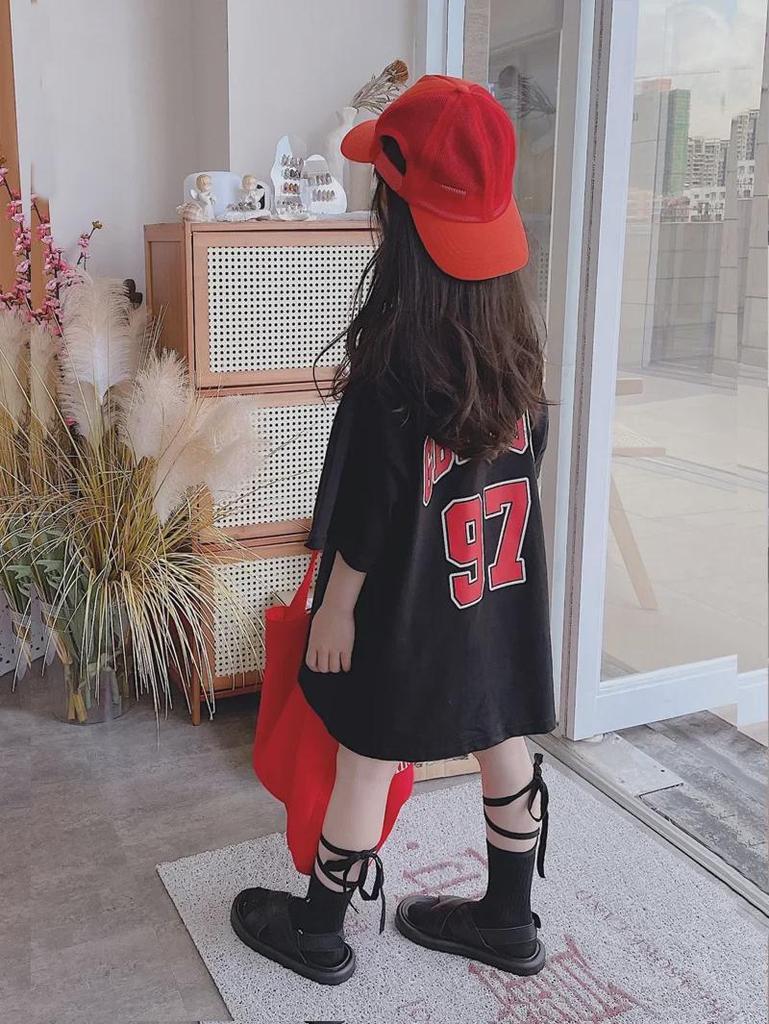 Лето 2022 г. Корейская детская футболка из чистого хлопка и юбка средней длины в стиле BF для мальчиков и девочек